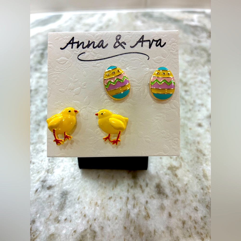 Anna & Ava Gold and yellow stud earrings. Pierced ears only. - Picture 1 of 4